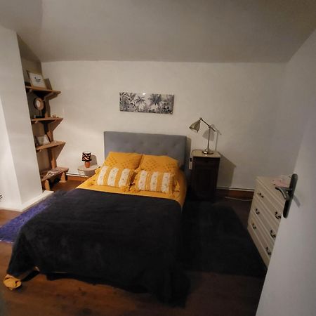 Saint-Martial-sur-Isop Chambres D Hotes L'Agape חדר תמונה