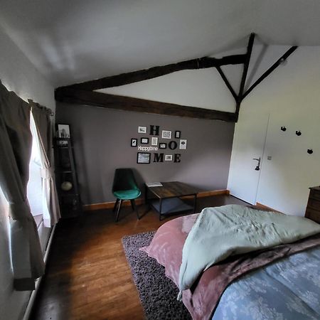 Saint-Martial-sur-Isop Chambres D Hotes L'Agape חדר תמונה