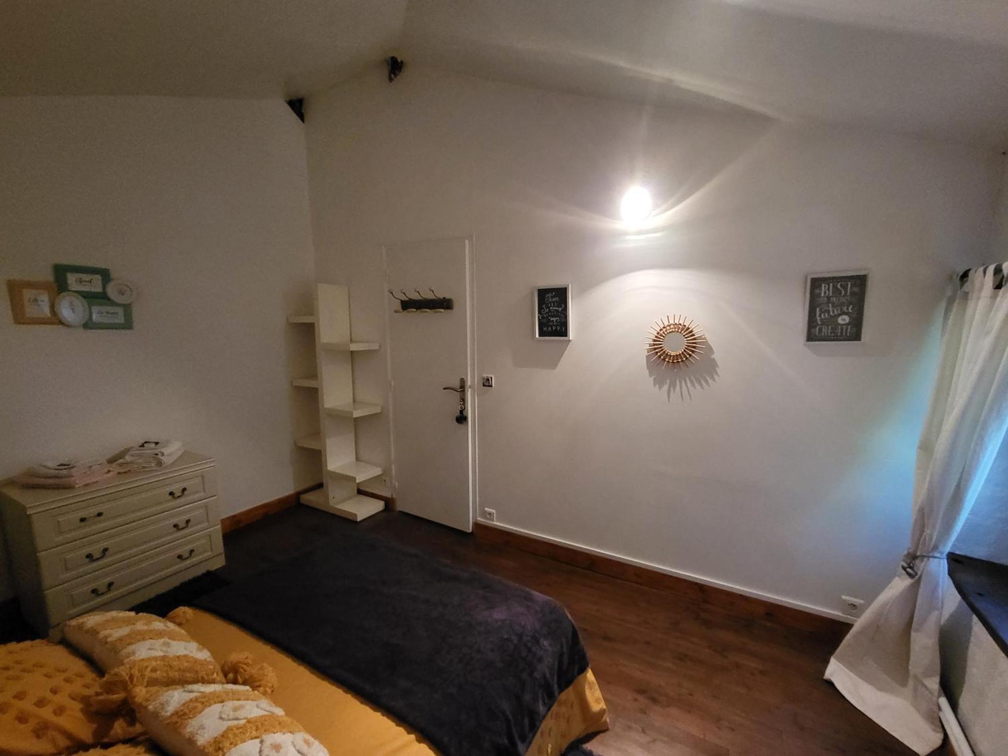 Saint-Martial-sur-Isop Chambres D Hotes L'Agape חדר תמונה